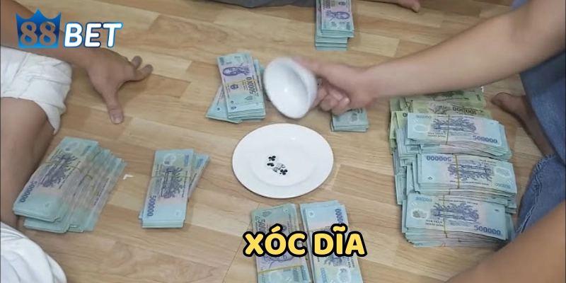 Chiến Thuật Chơi Xóc Dĩa: Làm Chủ Bàn Chơi Với Tâm Lý Thép Định nghĩa Xóc Dĩa